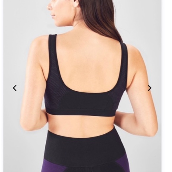 NWOT FABLETICS outfit - Picture 4 of 12